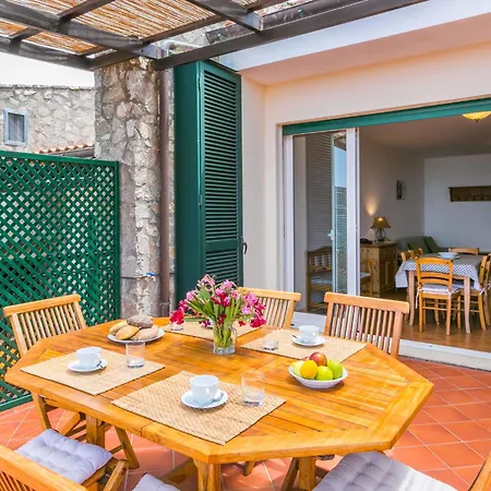 דירה Three-room By Interhome